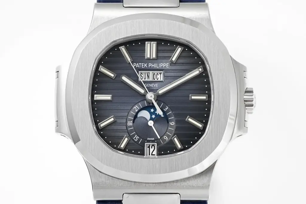 Patek Philippe Nautilus — image 2