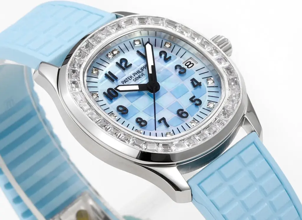 R8 Factory Patek Philippe Aquanaut — image 9