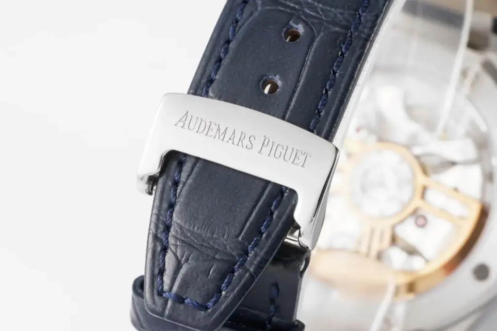 OM Factory Audemars Piguet Royal Oak — image 8