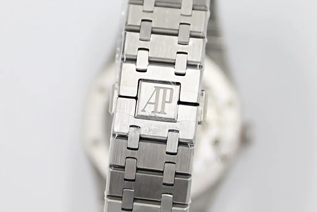 ZF Factory Audemars Piguet Royal Oak Blue dial — image 8