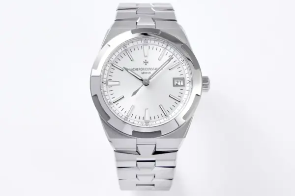 8F Factory Vacheron Constantin Overseas 4500V Series – Silver Stainless Steel Automatic Watch with Date Display – Best Super Clone Watch
