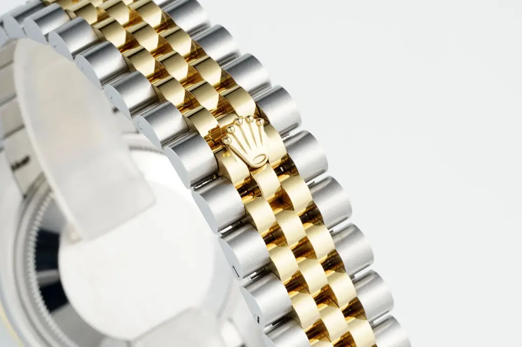 AR Factory Rolex Datejust 28mm Champagne dial — image 5