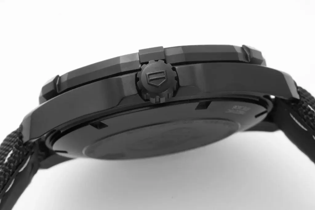 V6 Factory TAG Heuer Aquaracer — image 4