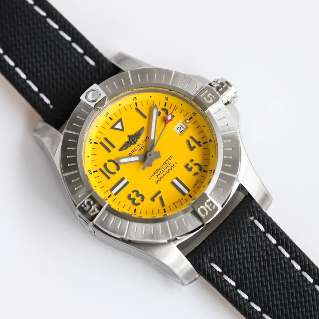 GF Factory Breitling Avenger — image 7