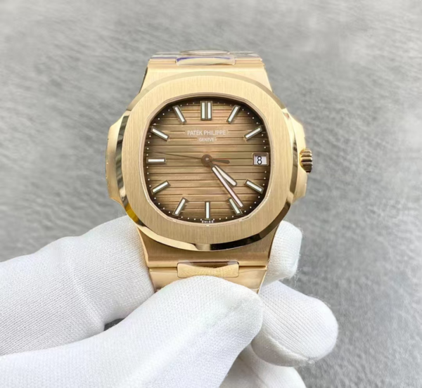 PF Factory Patek Philippe Nautilus 5711 Rose Gold Super Clone Replica Watch