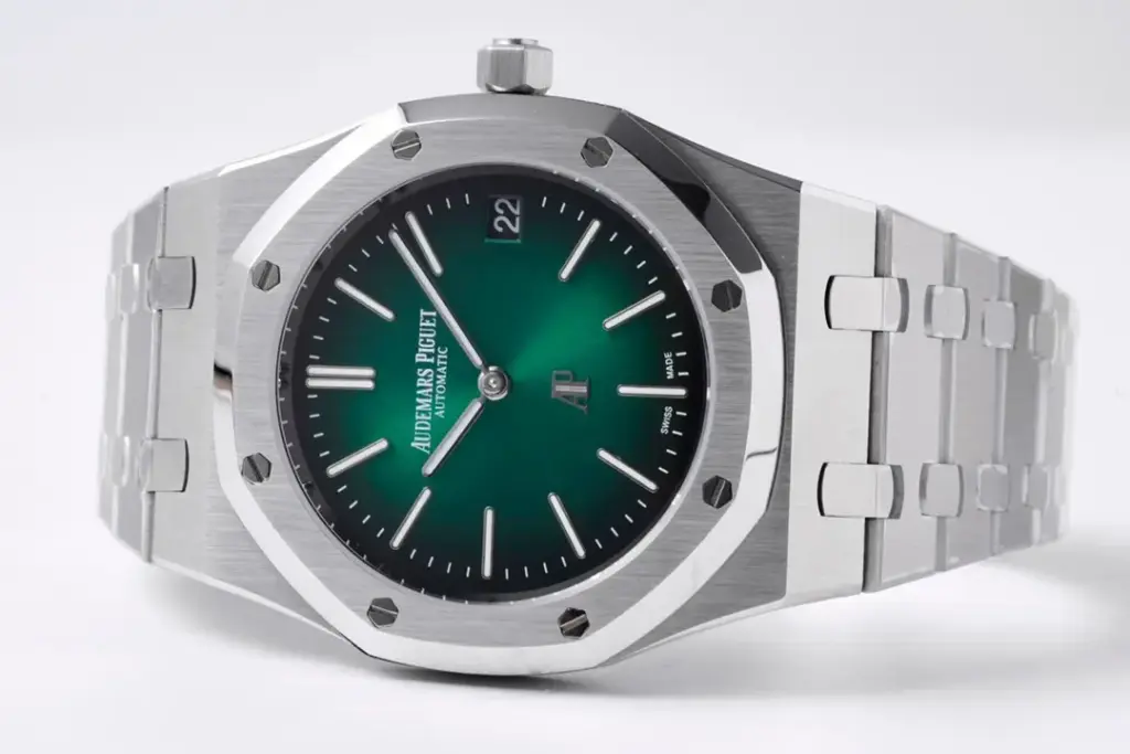 V9 Factory Audemars Piguet Royal Oak — image 5