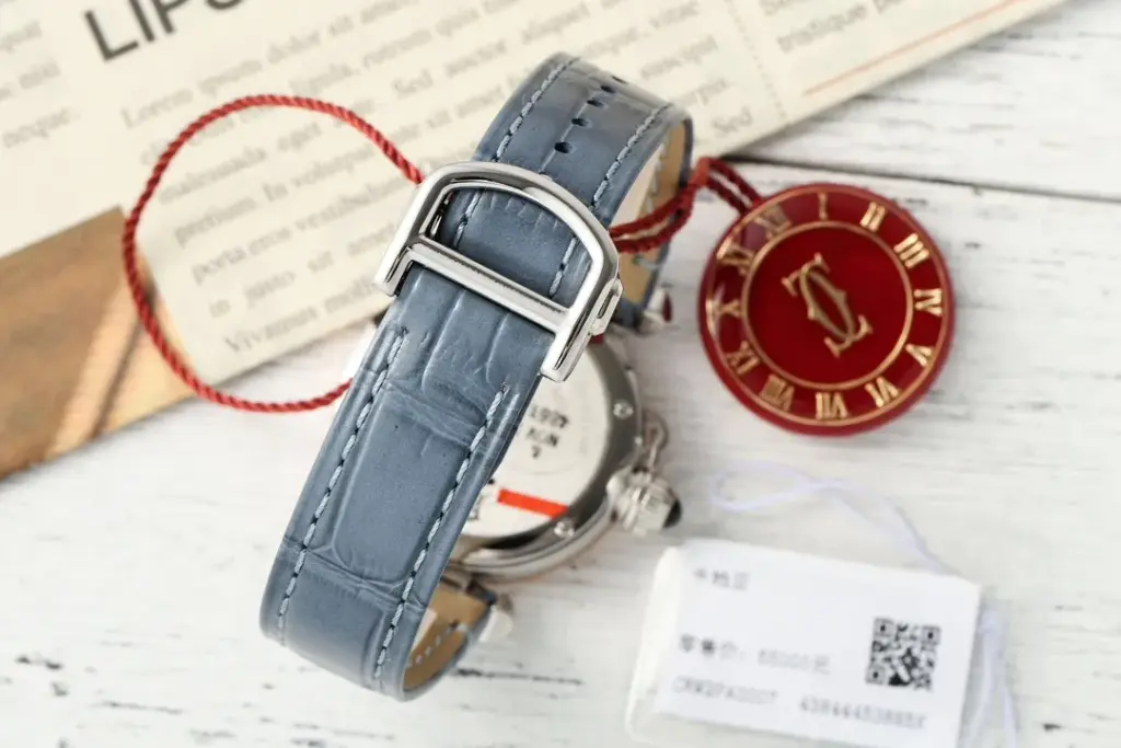 Cartier Tank — image 6