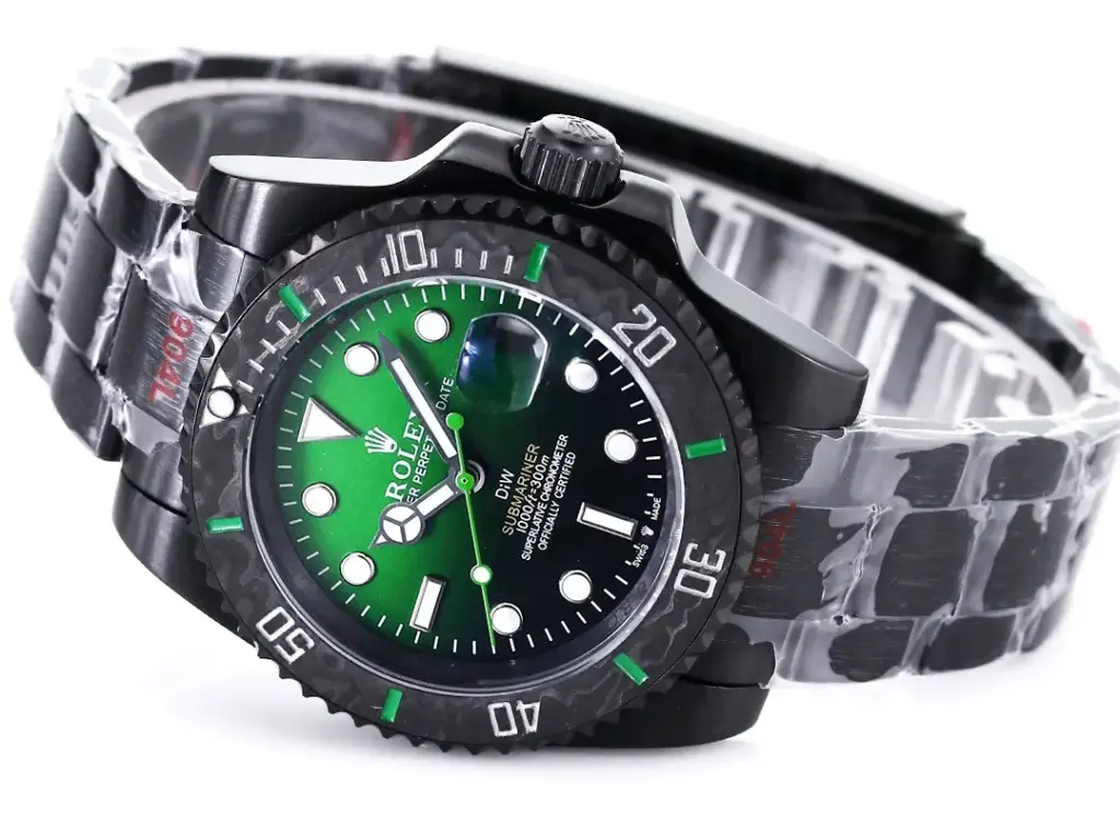 VS Factory Rolex Submariner Green dial — image 4