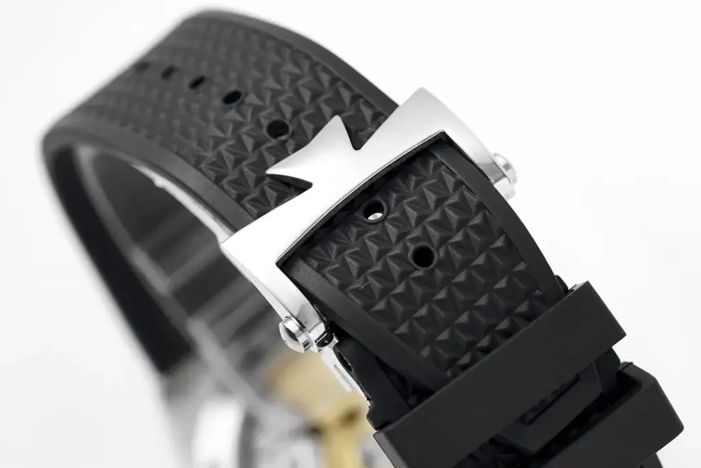 8F Factory Vacheron Constantin Overseas Silver dial — image 9
