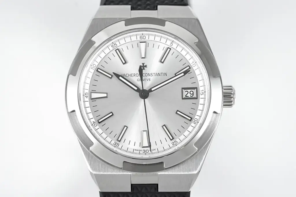 8F Factory Vacheron Constantin Overseas Silver dial — image 4