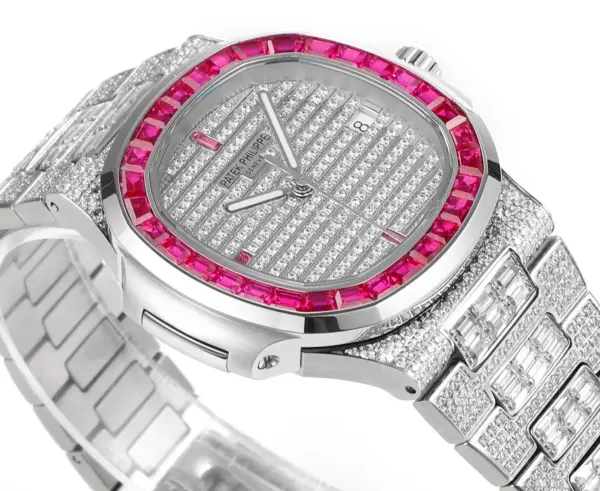 GR Factory Patek Philippe Nautilus 5719 White Gold Super Clone Replica Watch