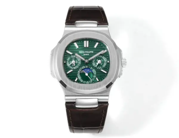 Patek Philippe Nautilus 5740 Green Super Clone Watch