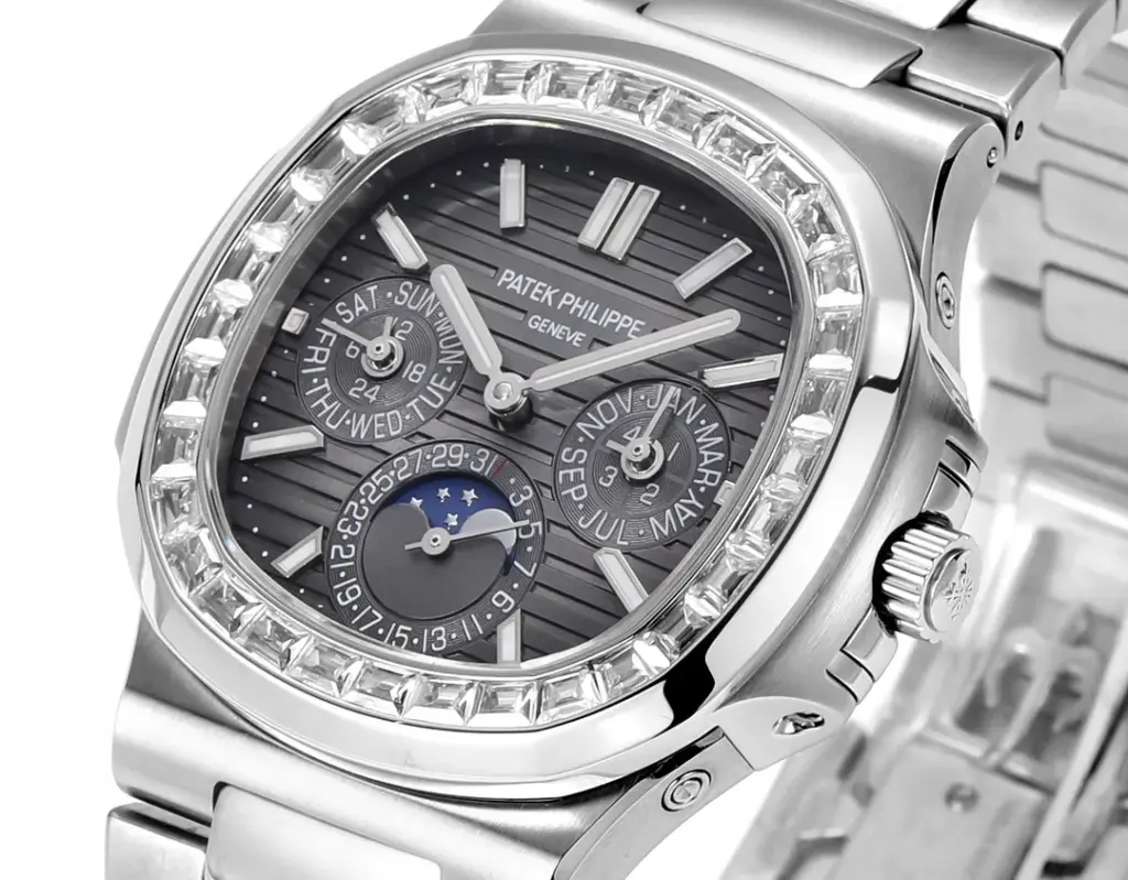 ZF Factory Patek Philippe Nautilus Grey dial — image 4