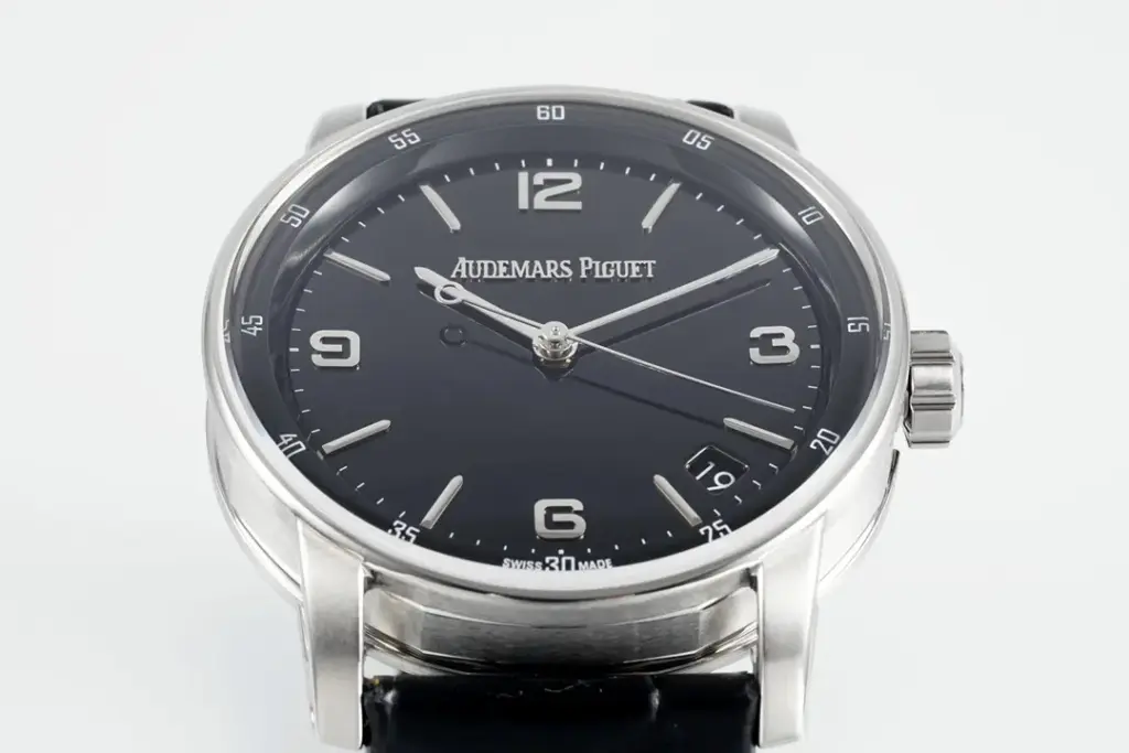 R8 Factory Audemars Piguet CODE 11.59 Blue dial — image 4
