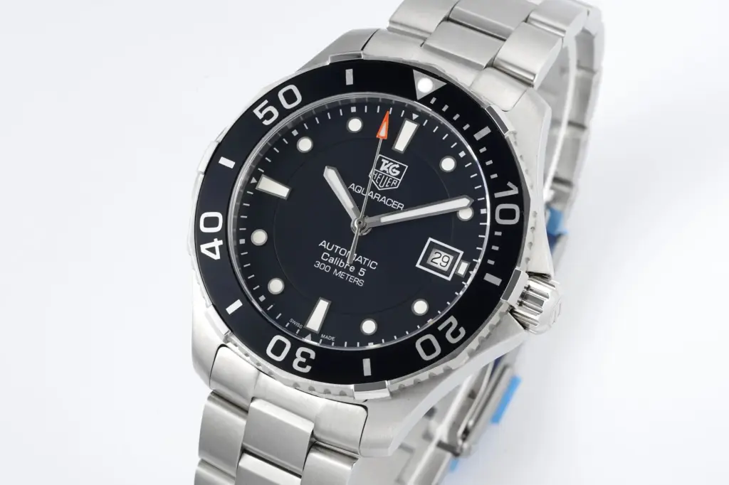 V6 Factory TAG Heuer Aquaracer Black dial — image 3