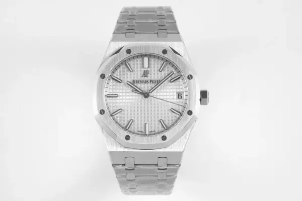 8F Factory Audemars Piguet Royal Oak 15500V2 Silver Super Clone Watch