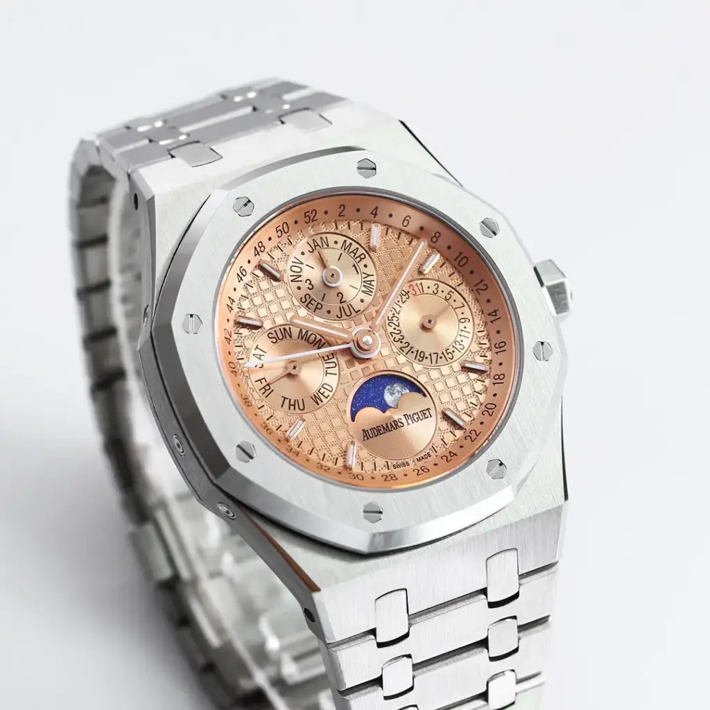 R8 Factory Audemars Piguet Royal Oak Blue dial — image 2