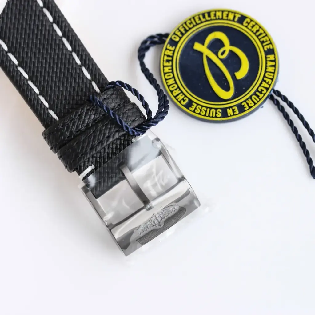 V9 Factory Breitling Avenger — image 8