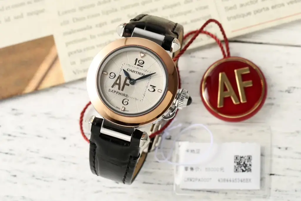 Cartier Pasha de Cartier White dial