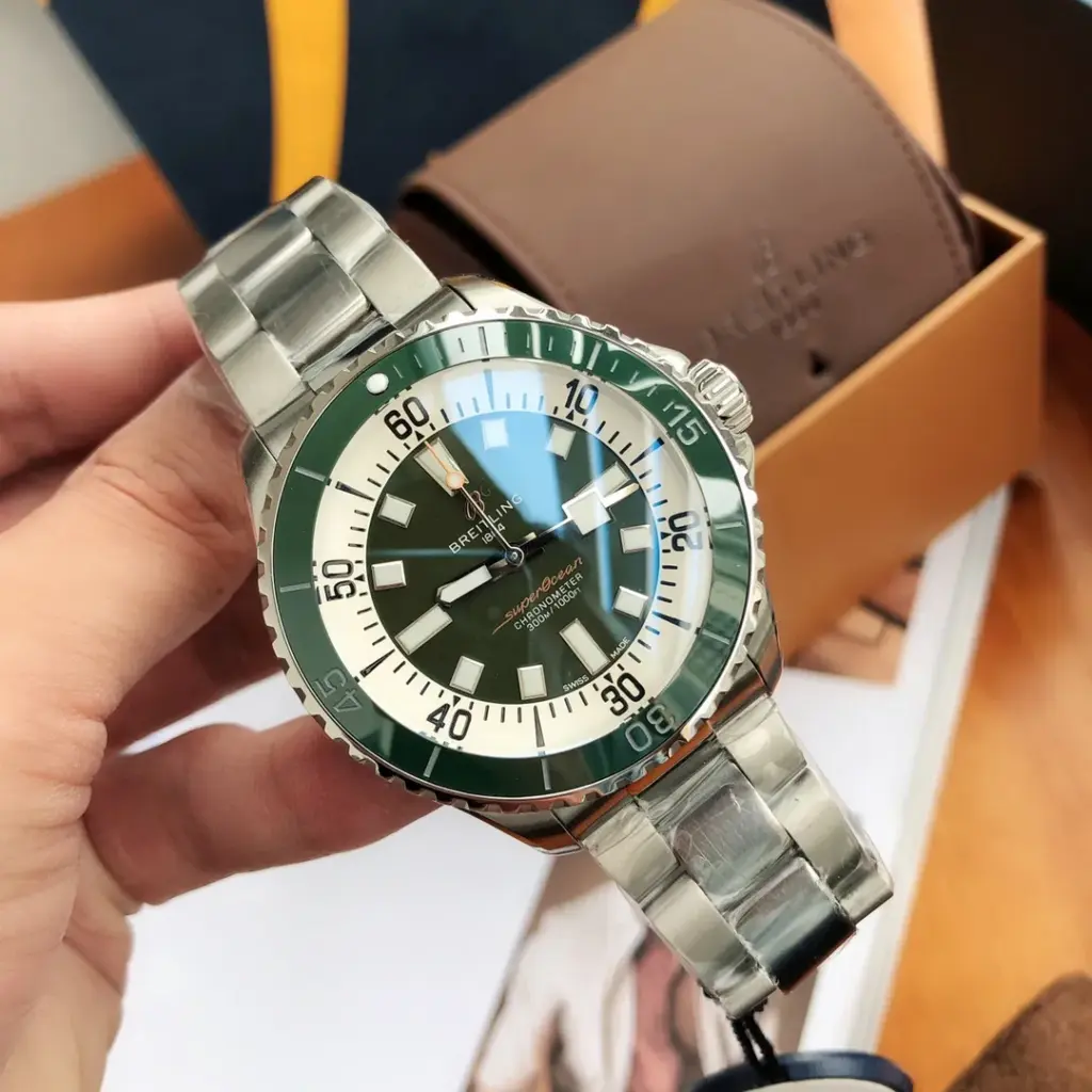 BLS Factory Breitling Superocean Green dial — image 3