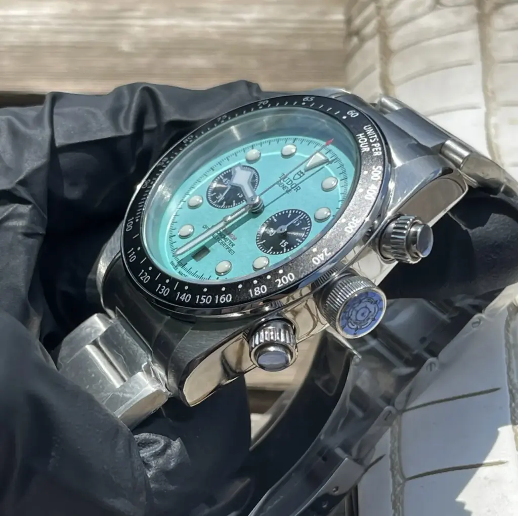 Tudor Black Bay Turquoise dial — image 4